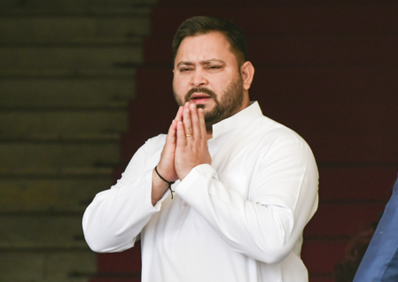 तेजस्वी यादवांचा घुसपैठीवर सवाल, ‘बिहारमध्ये एनडीएची 21 वर्षांची सत्ता’