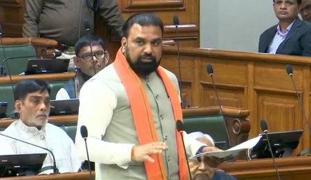 धार्मिक यात्रांच्या नावाखाली विदेशी नागरिकांची समृद्धी चिंता विषयक चर्चा