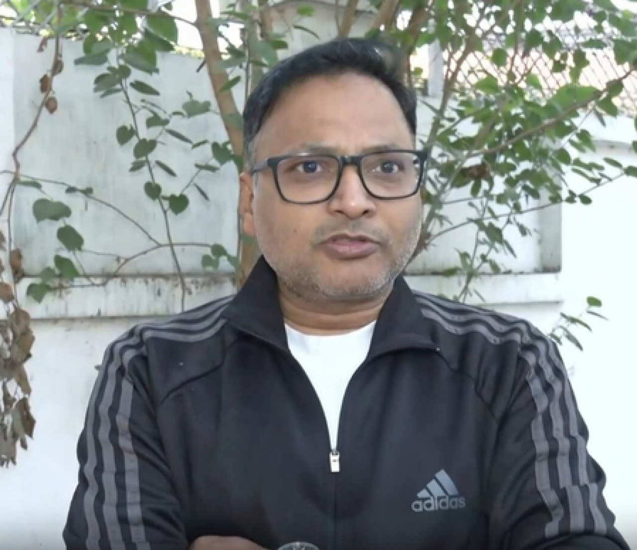 संतांना राजकीय लढाईत ओढण्याचा प्रयत्न करीत आहे भाजपा: आशुतोष वर्मा