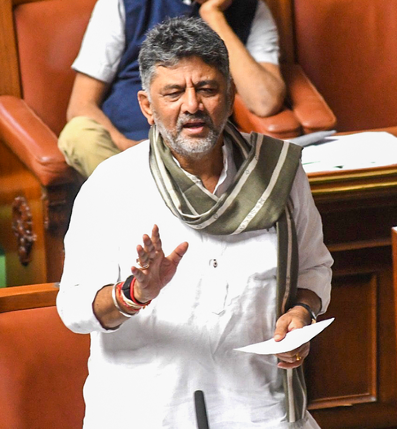 कर्नाटक विधायकोंना आईपीएल 2026 साठी टिकटांची अडचण