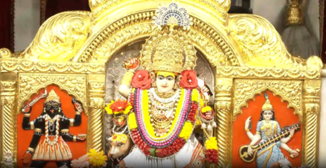 झंडेवालान मंदिरात चैत्र नवरात्रीत भक्तांची मोठी गर्दी