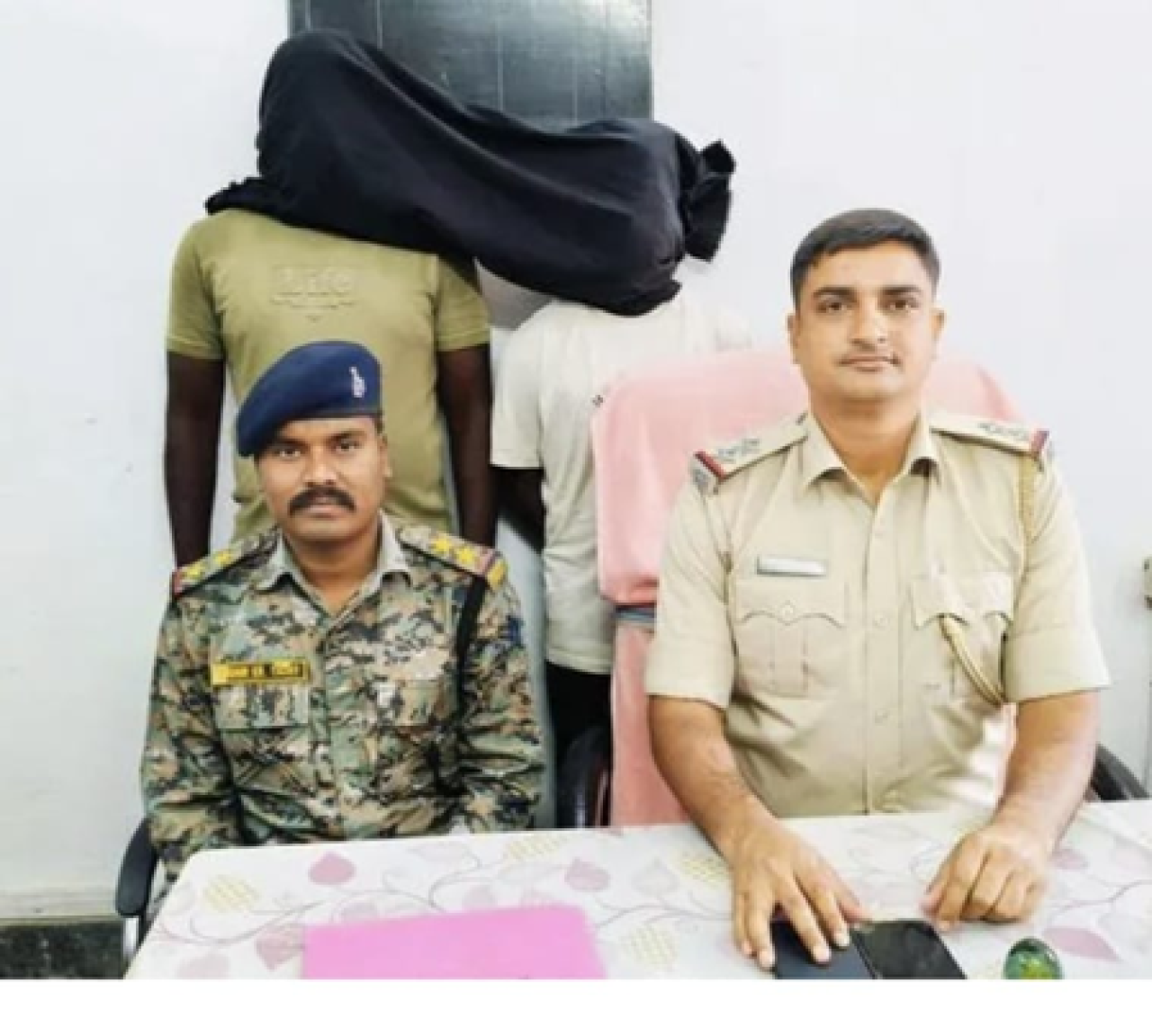 झारखंडच्या खूंटीमध्ये 50 लाखांचा नशीला पदार्थ जप्त, दोन अटक