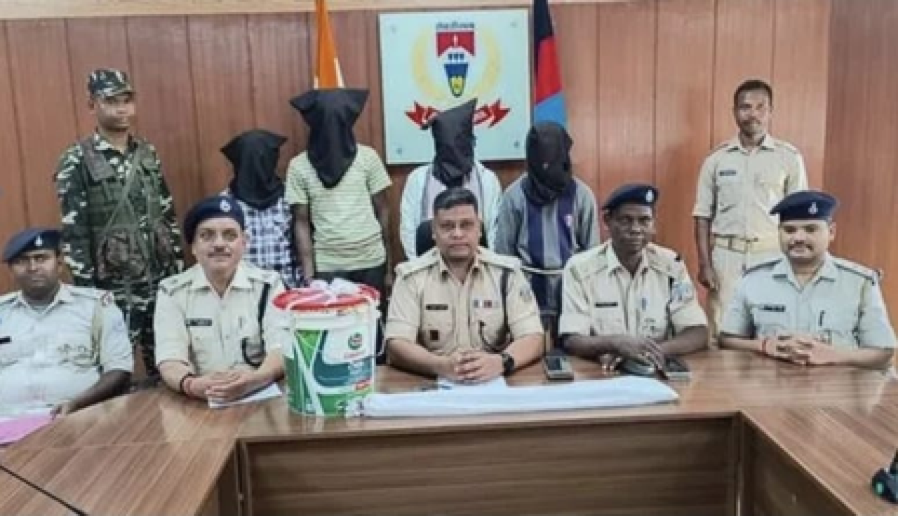 झारखंडमध्ये अफीम-डोडा जप्त, चार आरोपी अटकेत