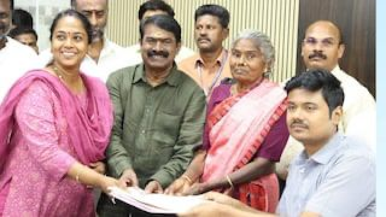 तमिलनाडु निवडणूक: सीमानने कराईकुडीत दाखल केले नावांकन, मुफ्तखोरीच्या संस्कृतीवर टीका