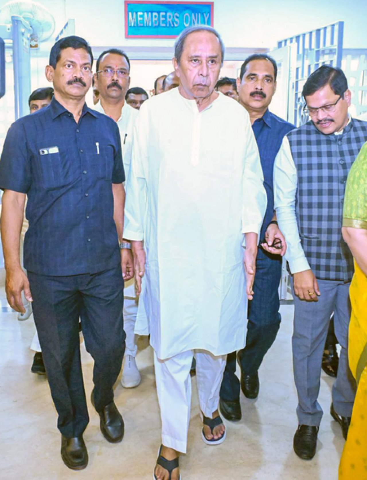 नवीन पटनायकांचा निशिकांत दुबेवर तीव्र आरोप, मनोचिकित्सकाची गरज