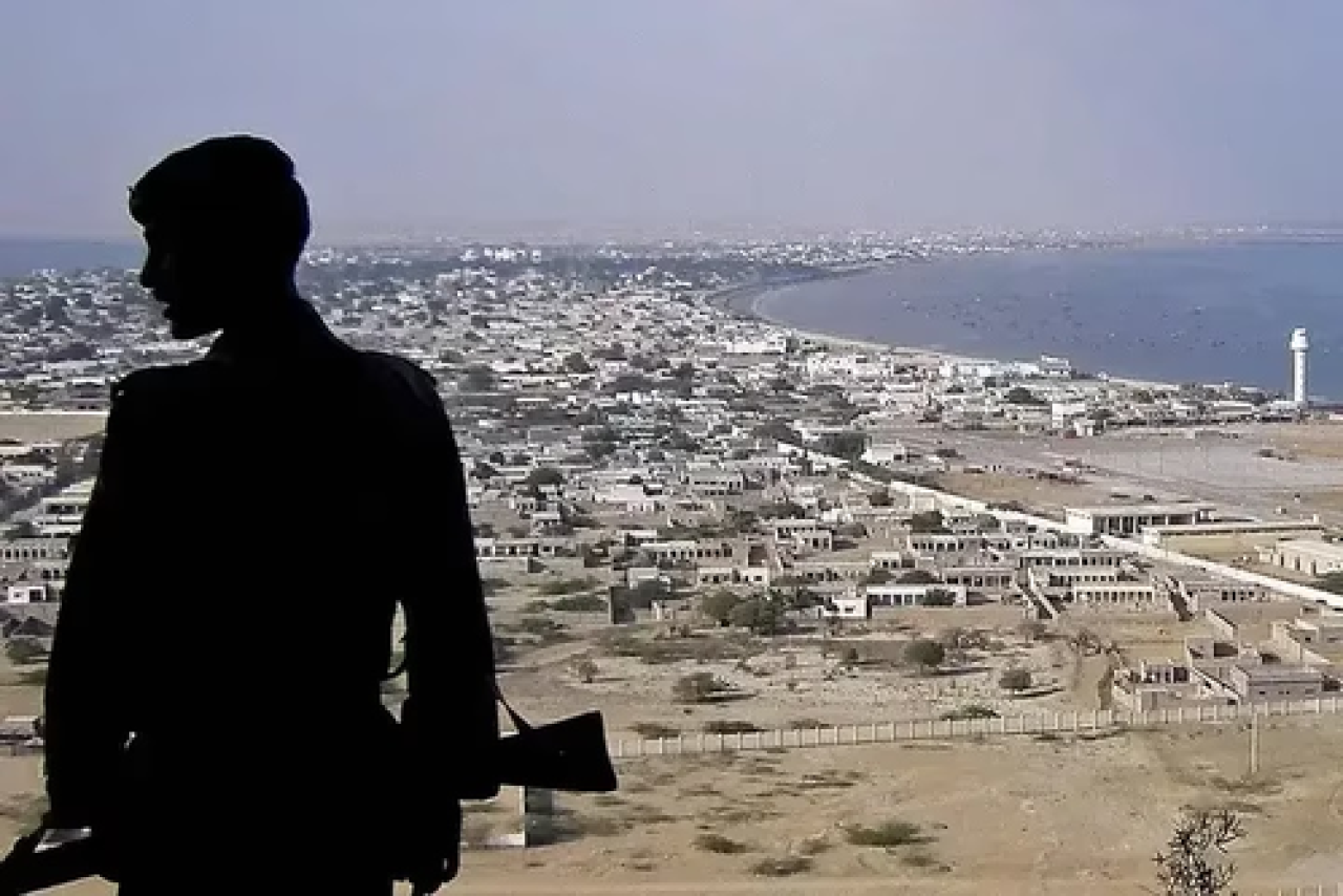 बलूचिस्तानमध्ये पाकिस्तानी सैन्याविरुद्ध 30 हल्ले, बीएलएचा दावा