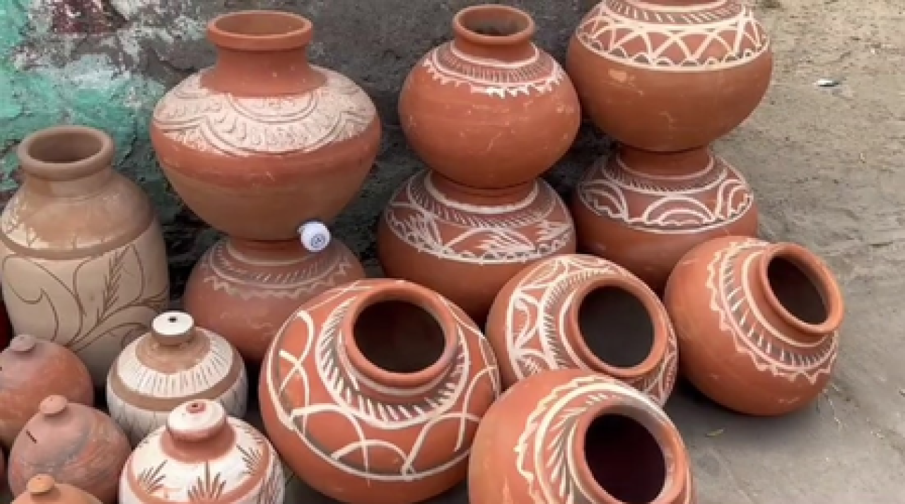 मटकेच्या पाण्यात लपलेले आरोग्याचे फायदे