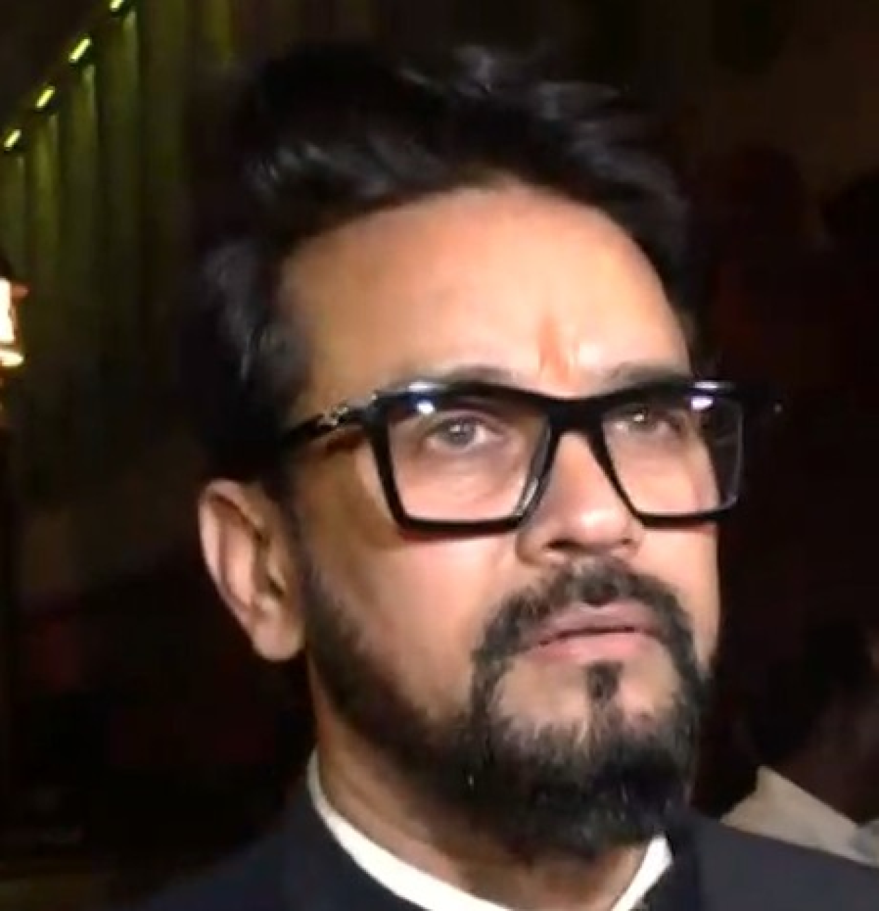 राहुल गांधीवर अनुराग ठाकुर यांचा तिरकस टोला