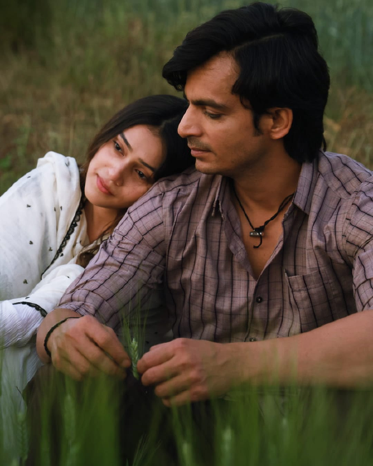‘सतरंगी- बदले का खेल’ शोची अनोखी कथा आणि अनुभव ‘सतरंगी- बदले का खेल’ शोची अनोखी कथा आणि अनुभव