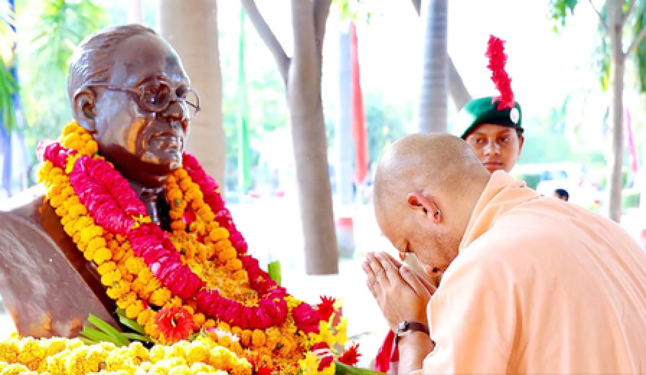अंबेडकर जयंती: मुख्यमंत्री योगी आणि इतर नेत्यांनी दिली श्रद्धांजली