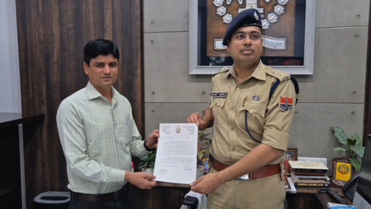 अजमेरमध्ये 5.5 लाखांचा सोनेरी कंगन बरामद, पोलिसांना पुरस्कार