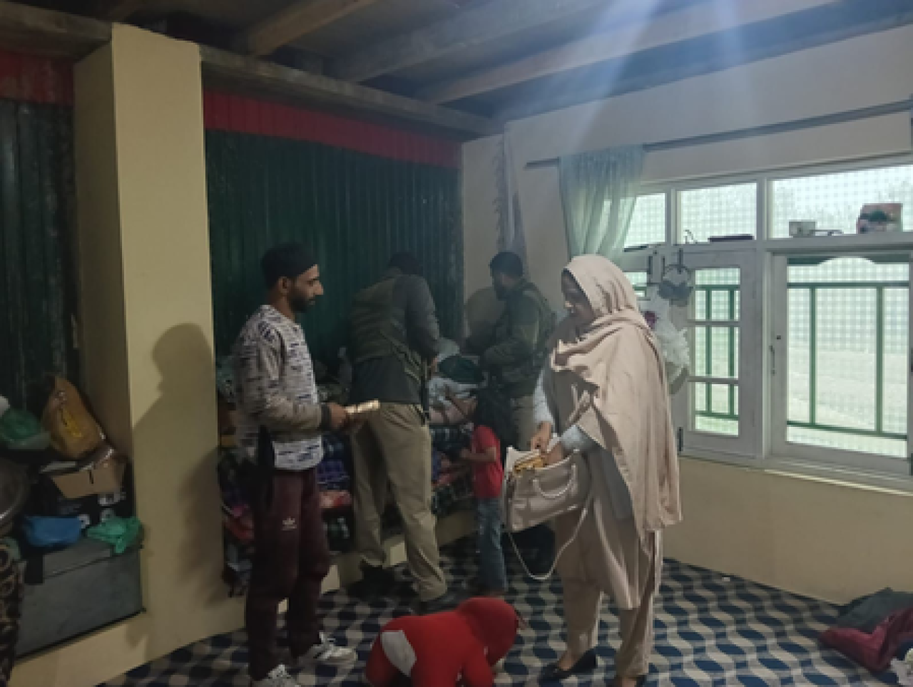 अनंतनागमध्ये ड्रग तस्करांना सुरक्षा मंजुरी नाही