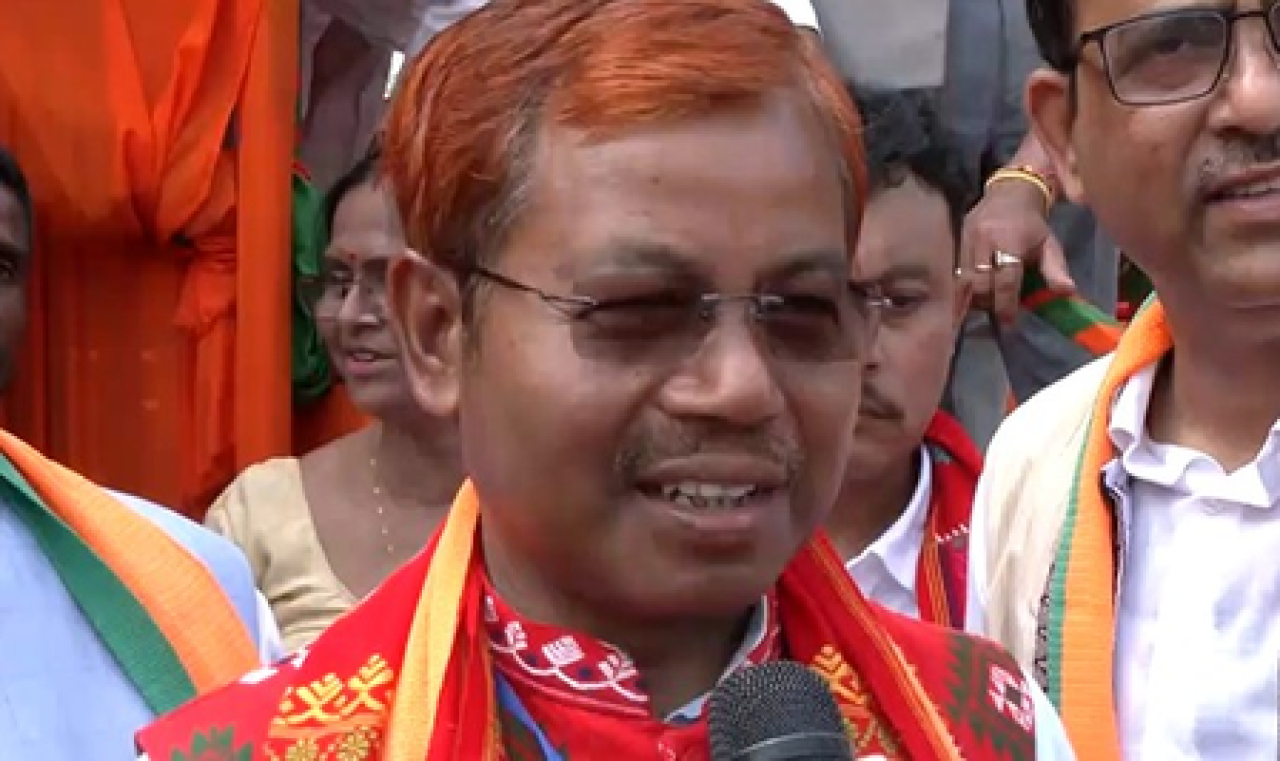 असम निवडणुकीत भाजप उमेदवाराचा अमित शाह यांना आभार