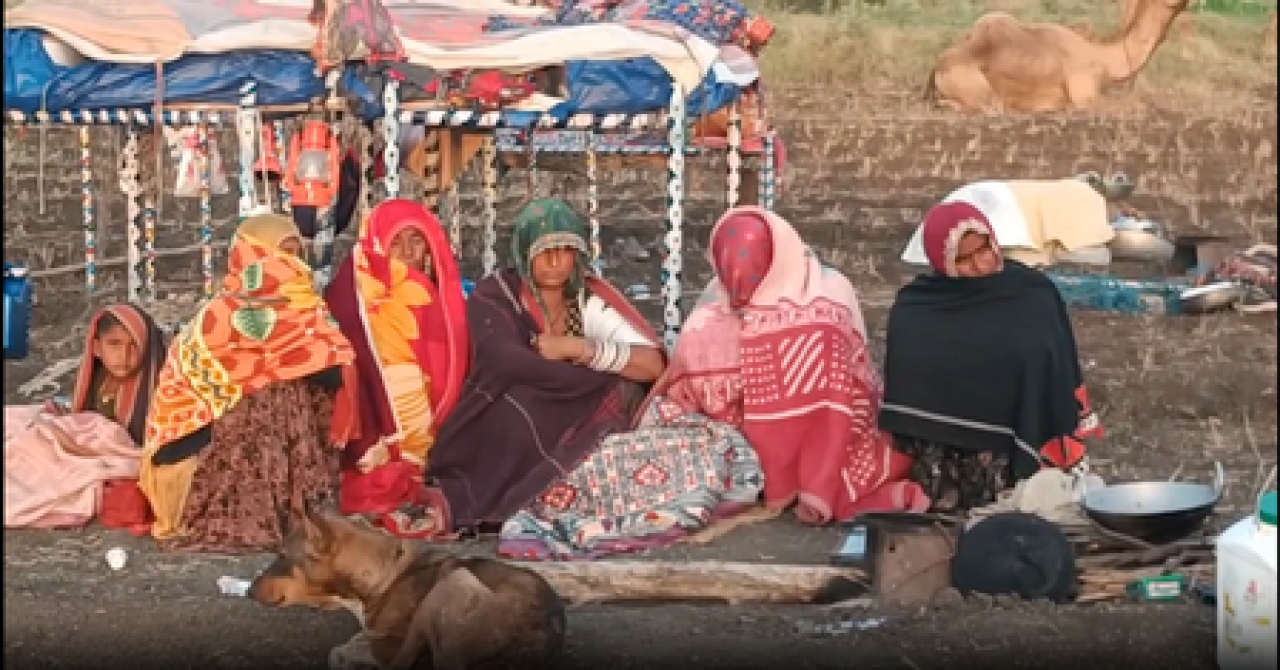 उज्जैन: बोरवेलमध्ये 12 तास अडकलेला तीन वर्षांचा मुलगा, बचाव कार्य सुरू