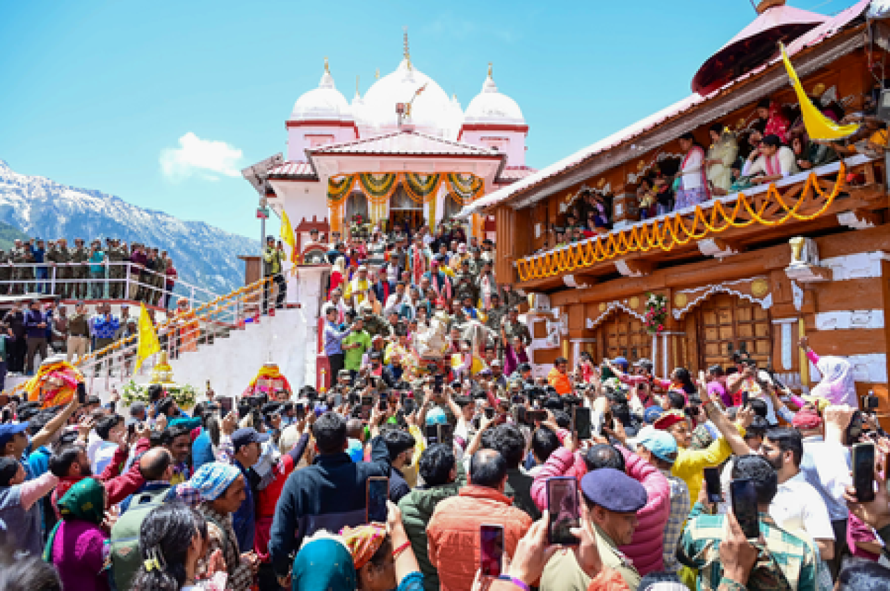 उत्तराखंड: चारधाम यात्रा 2026 ची सुरुवात, मुख्यमंत्री धामींची शुभेच्छा