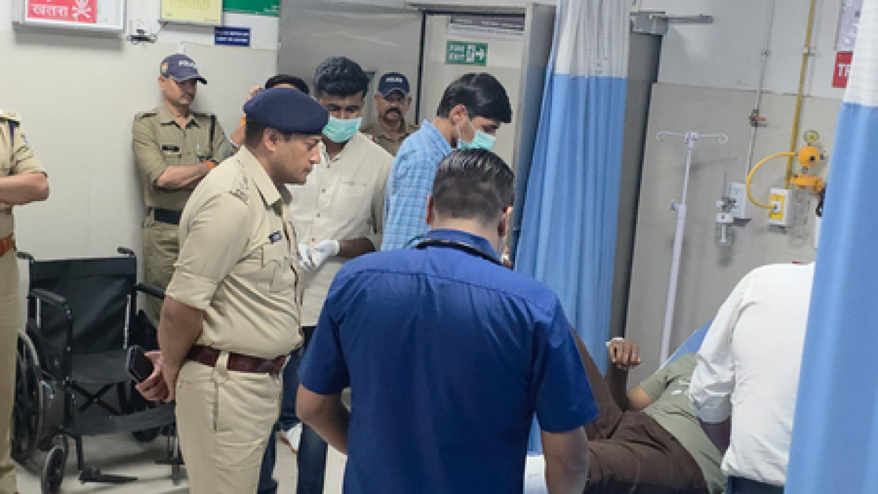 उत्तराखंड: ब्रिगेडियर मुकेश हत्याकांडातील दोघे आरोपी मुठभेड़ात अटकेत उत्तराखंड: ब्रिगेडियर मुकेश हत्याकांडातील दोघे आरोपी मुठभेड़ात अटकेत