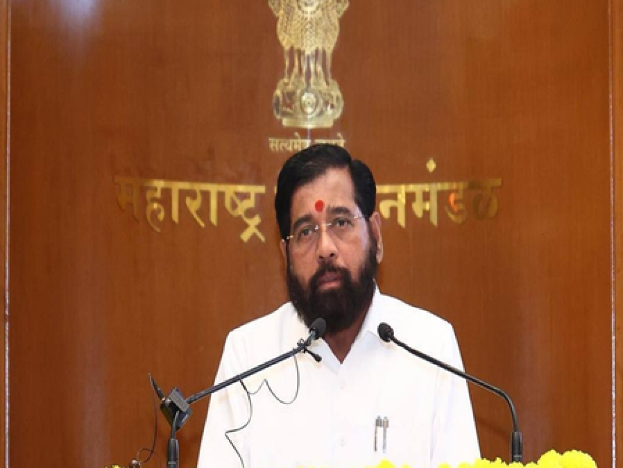 एकनाथ शिंदेचा उद्धव ठाकरेवर तिखट तंज