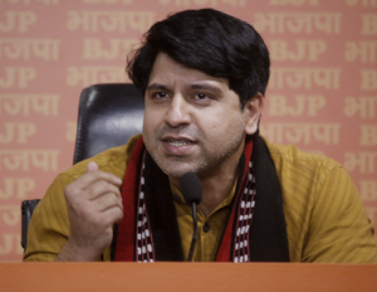 कन्हैया कुमारच्या विधानावर शहजाद पूनावालाचा तीव्र पलटवार