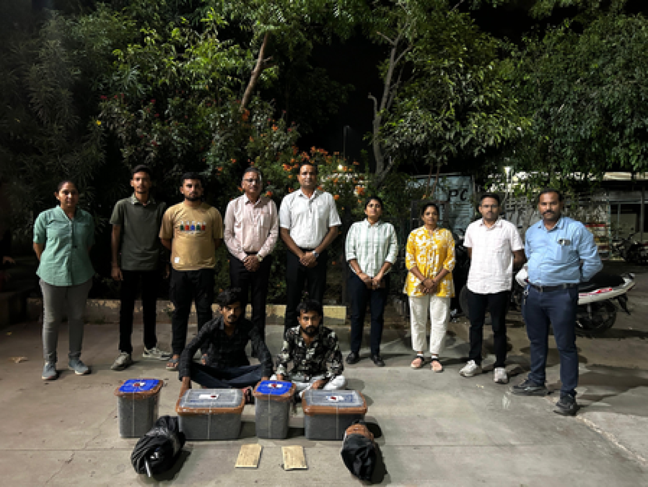 गांधीनगरमध्ये एएनटीएफची मोठी कारवाई, १२ किलो गांजा जप्त