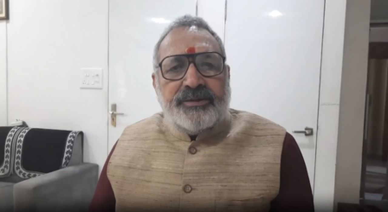 गिरिराज सिंह यांचा दावा: बंगालमध्ये टीएमसीला करारी हार गिरिराज सिंह यांचा दावा: बंगालमध्ये टीएमसीला करारी हार