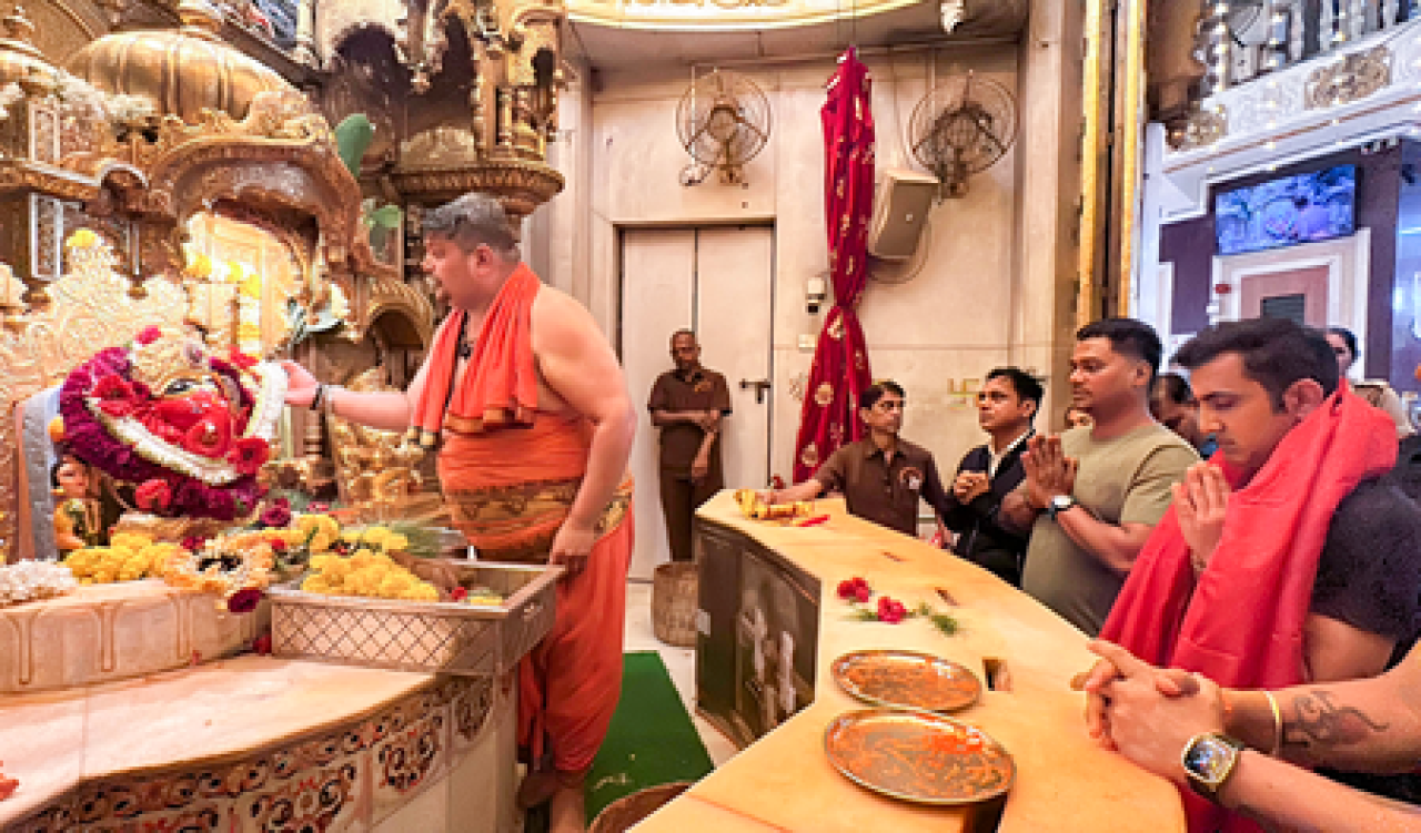 गौतम गंभीरने खाटू श्याम मंदिरात घेतले दर्शन, आशीर्वाद घेतला