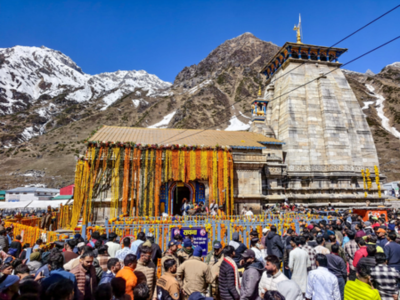 चारधाम यात्रा: श्रद्धालूंसाठी प्रेरणादायी कथा आणि किंवदंत्या