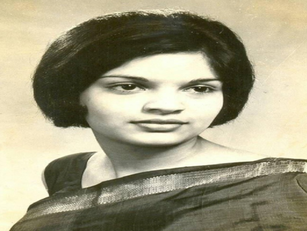 जीनत अमानचा पहिला प्रोफेशनल फोटोशूट आणि देव आनंदसोबतची जोडी