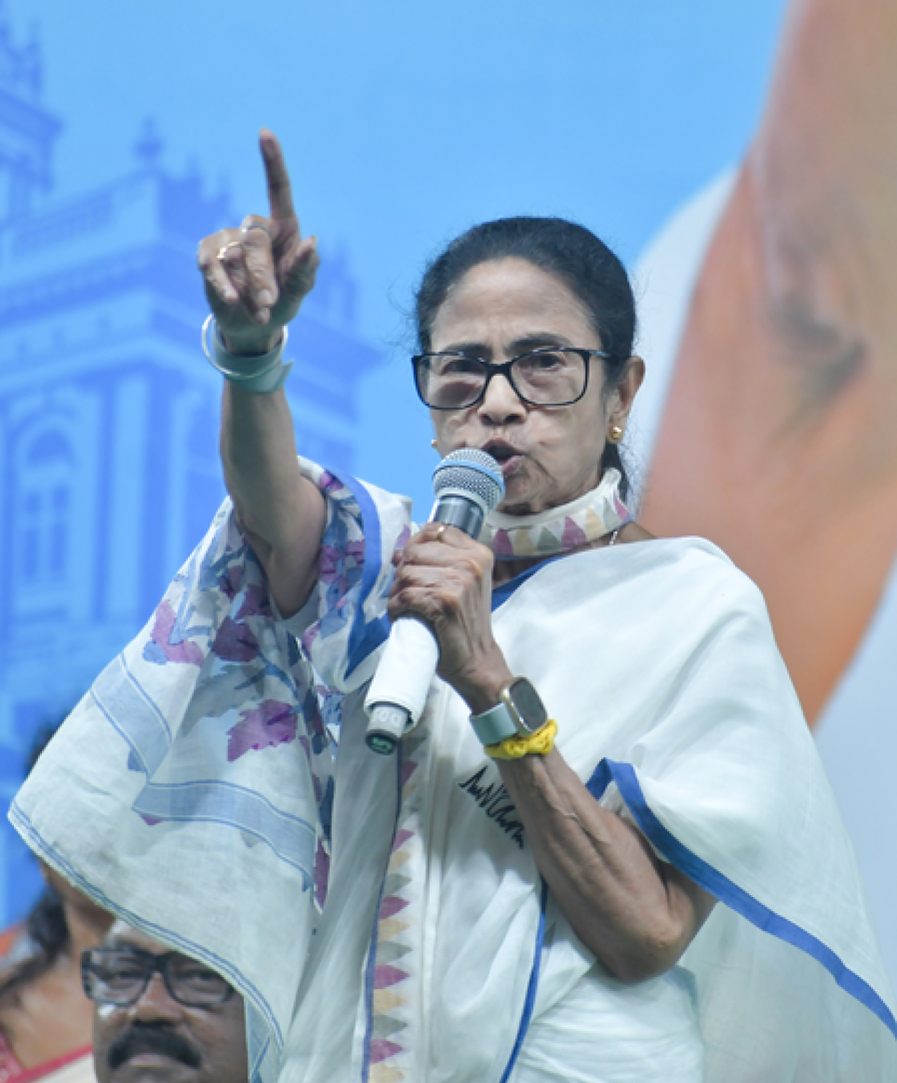 टीएमसीने भाजपावर विरोधात निवडणूक आयोगाकडे केली तक्रार