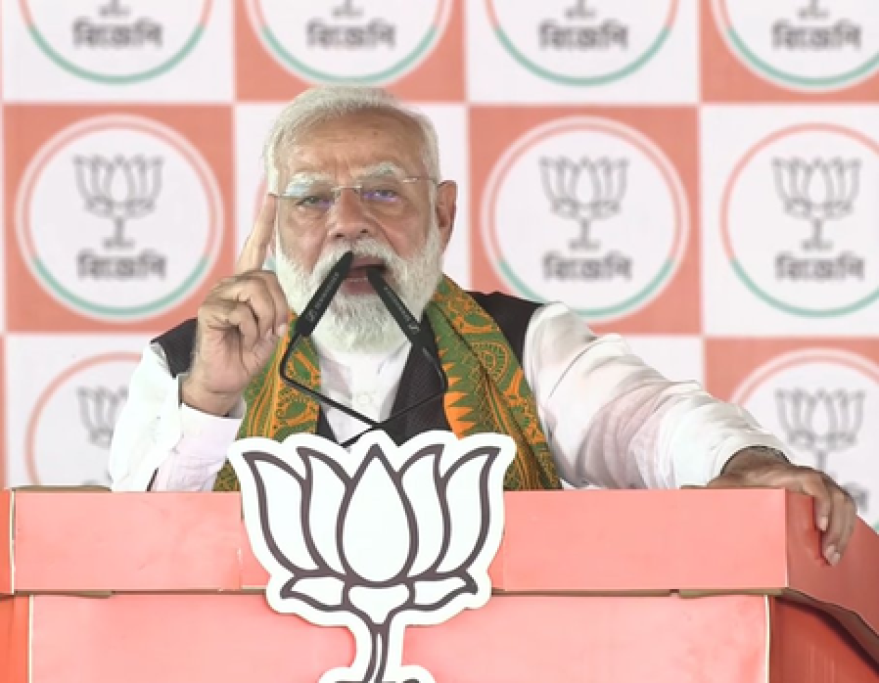 टीएमसीने १५ वर्षांत पश्चिम बंगालाचा विकास थांबवला: पीएम मोदी