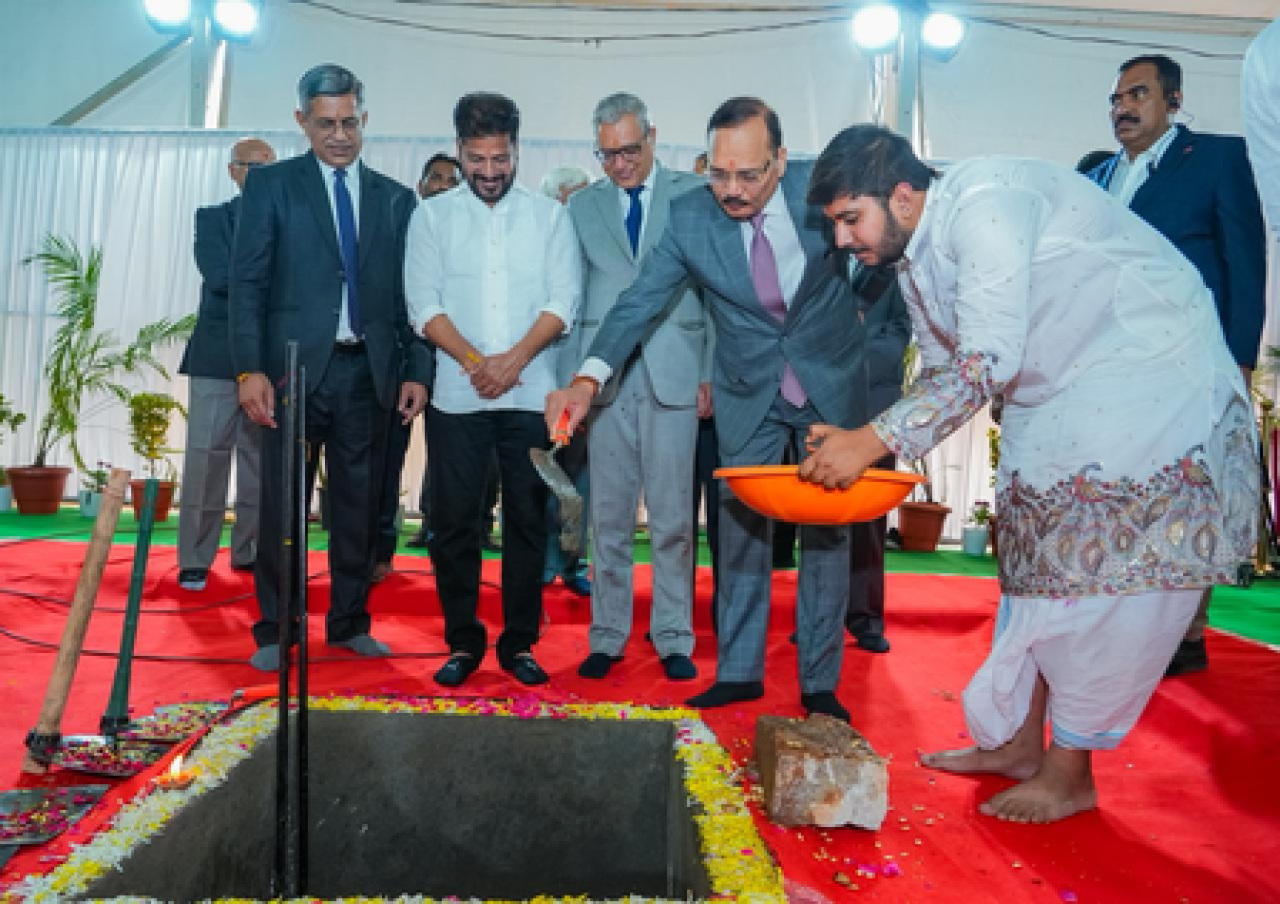 तेलंगाना उच्च न्यायालयाच्या नवीन परिसराची शिलान्यास सोहळा तेलंगाना उच्च न्यायालयाच्या नवीन परिसराची शिलान्यास सोहळा
