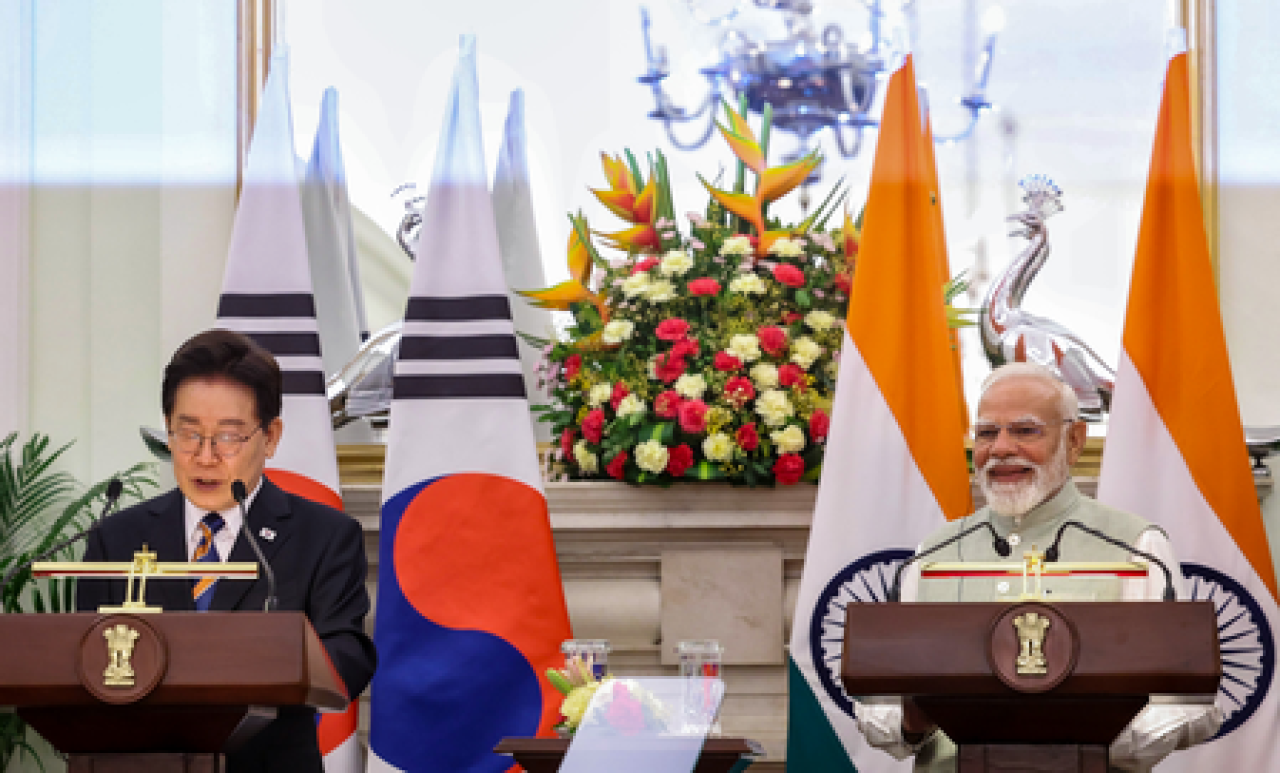 दक्षिण कोरिया-भारत शिखर सम्मेलनात आर्थिक भागीदारीवर शिक्कामोर्तब