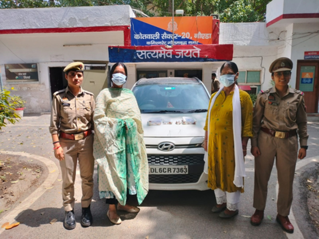 नोएडामध्ये ज्वेलरी चोरीचा खुलासा, दोन महिलांची अटक