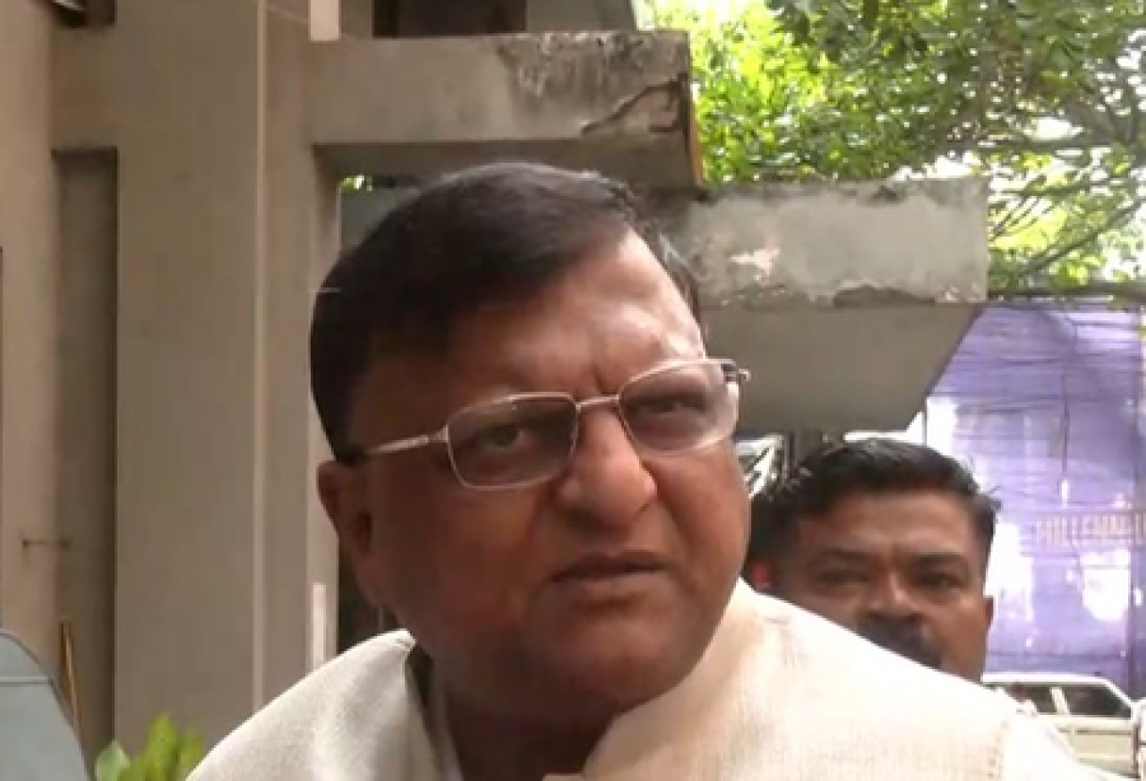 पश्चिम बंगालमध्ये ईवीएम छेड़छाड़वर कठोर कारवाईची तयारी