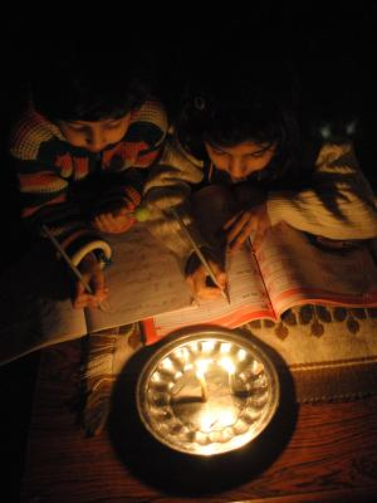 पाकिस्तानमध्ये वाढत आहे ऊर्जा संकट