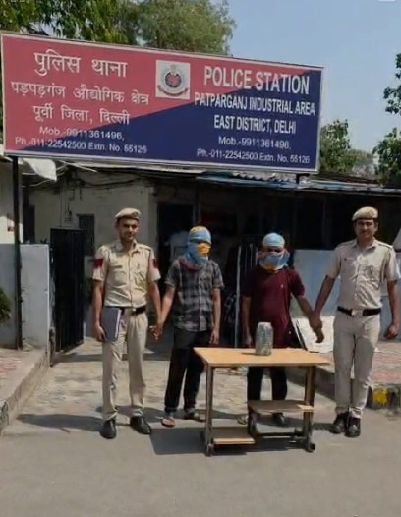 पूर्वी दिल्लीमध्ये कंप्यूटर पार्ट्स चोरीचा पर्दाफाश, दोघांना अटक