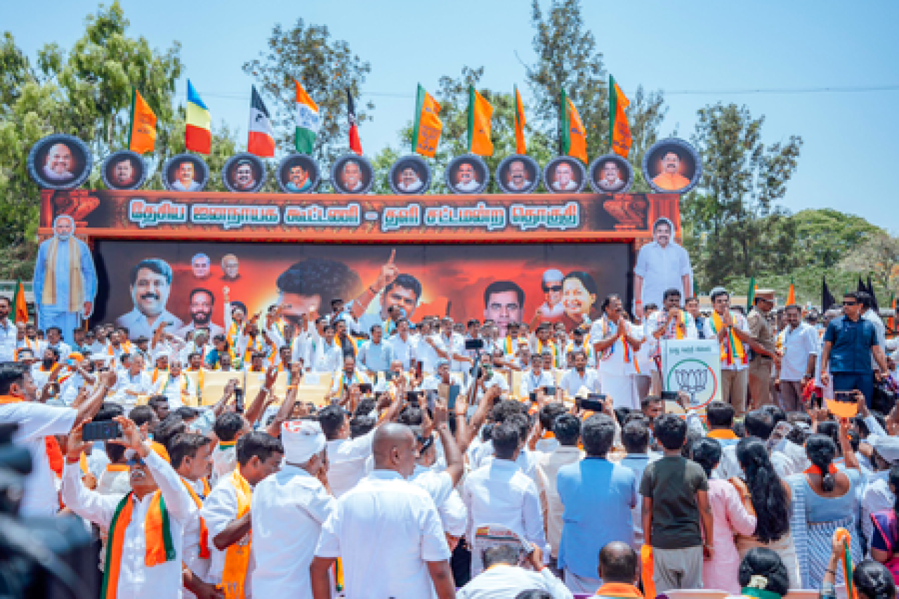 बंगाल आणि तमिलनाडूमध्ये मतदानासाठी मीडिया नियमांची घोषणा बंगाल आणि तमिलनाडूमध्ये मतदानासाठी मीडिया नियमांची घोषणा