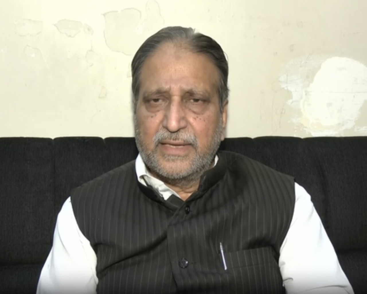 बंगालच्या जनतेने ओवैसी आणि हुमायूं कबीरपासून सावध राहावे: नसीम सिद्दीकी