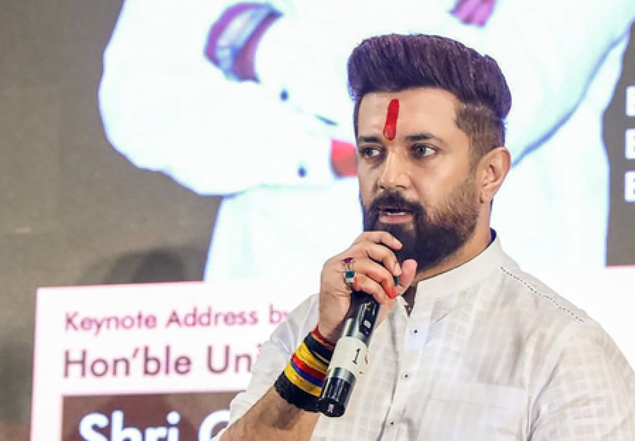 बिहारमध्ये घर उध्वस्त करण्यापूर्वी वैकल्पिक व्यवस्था आवश्यक: चिराग पासवान
