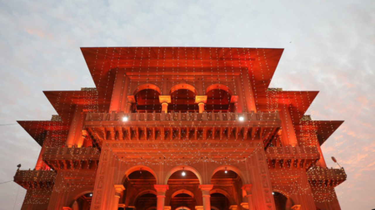 भरतपुरातील देवी गंगा मंदिर: वास्तुकलेचा अद्भुत संगम