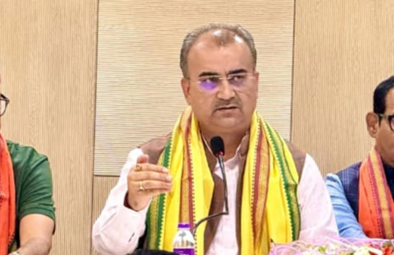 ममता बनर्जी यांच्यावर मंगल पांडेय यांचा तीव्र हल्ला