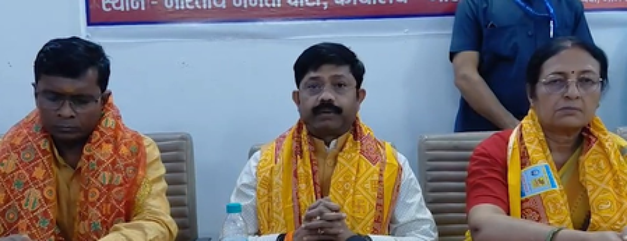 महिला आरक्षणावर मंत्री नंद गोपाल नंदी यांचा जोरदार आरोप महिला आरक्षणावर मंत्री नंद गोपाल नंदी यांचा जोरदार आरोप