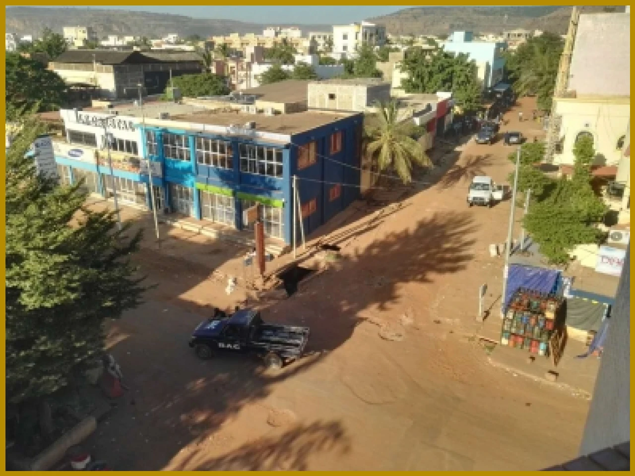 मालीमध्ये आतंकवादी हल्ला, सैन्य अलर्टवर