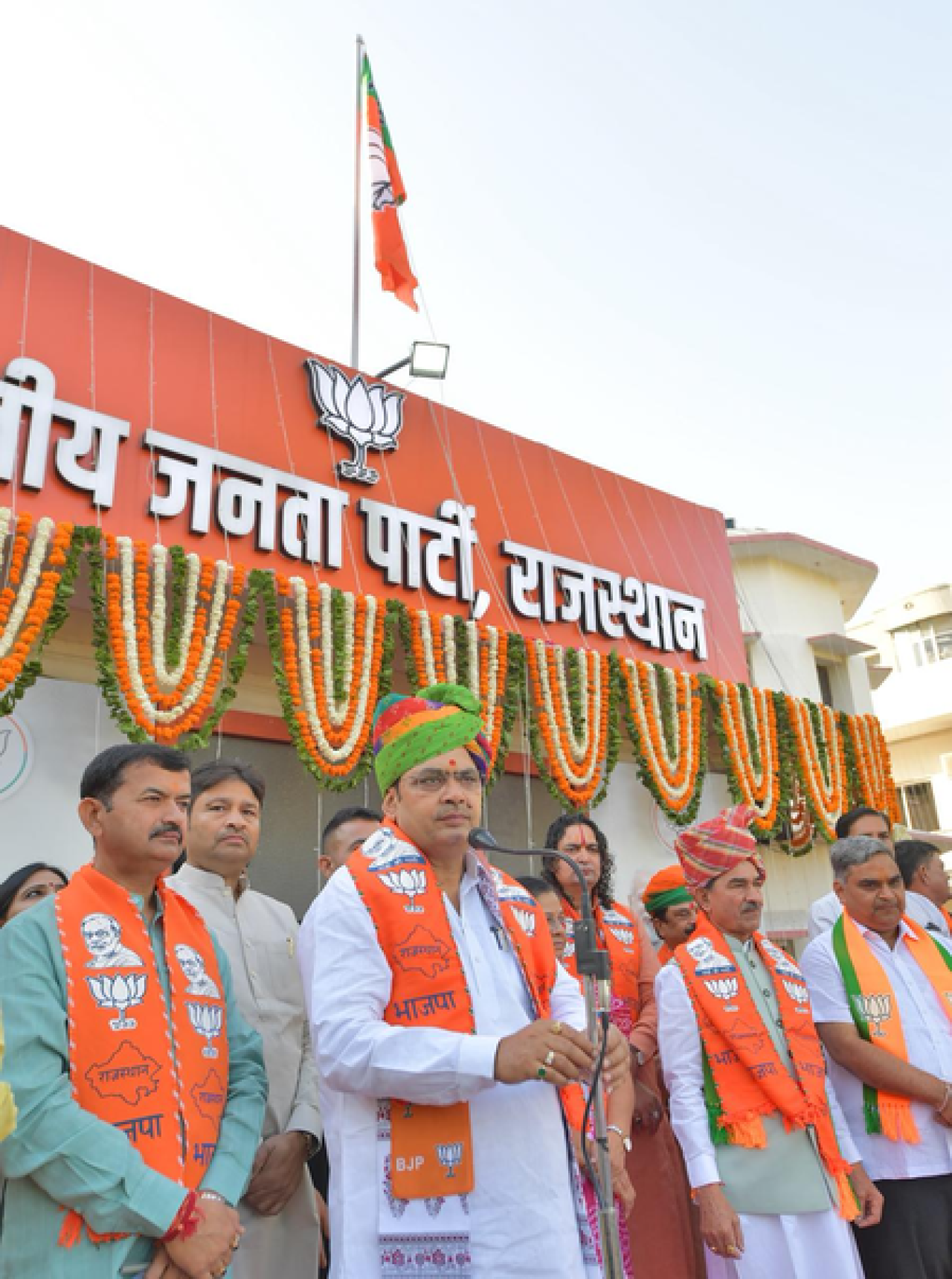 मुख्यमंत्री भजनलाल शर्मा यांना जयपूर भाजप कार्यालयात कमरा आवंटित