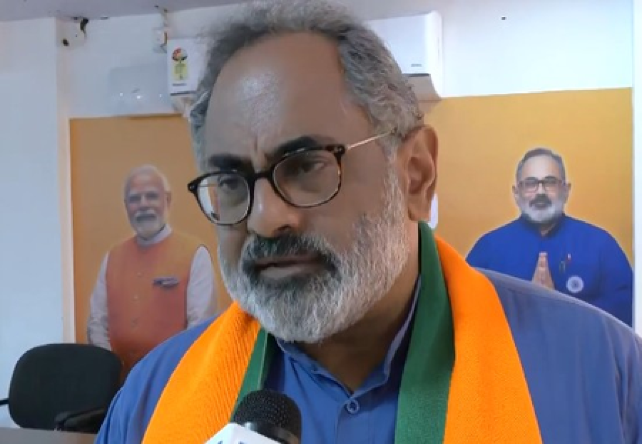 राजीव चंद्रशेखर यांचा लेफ्ट आणि कांग्रेसवर हल्ला