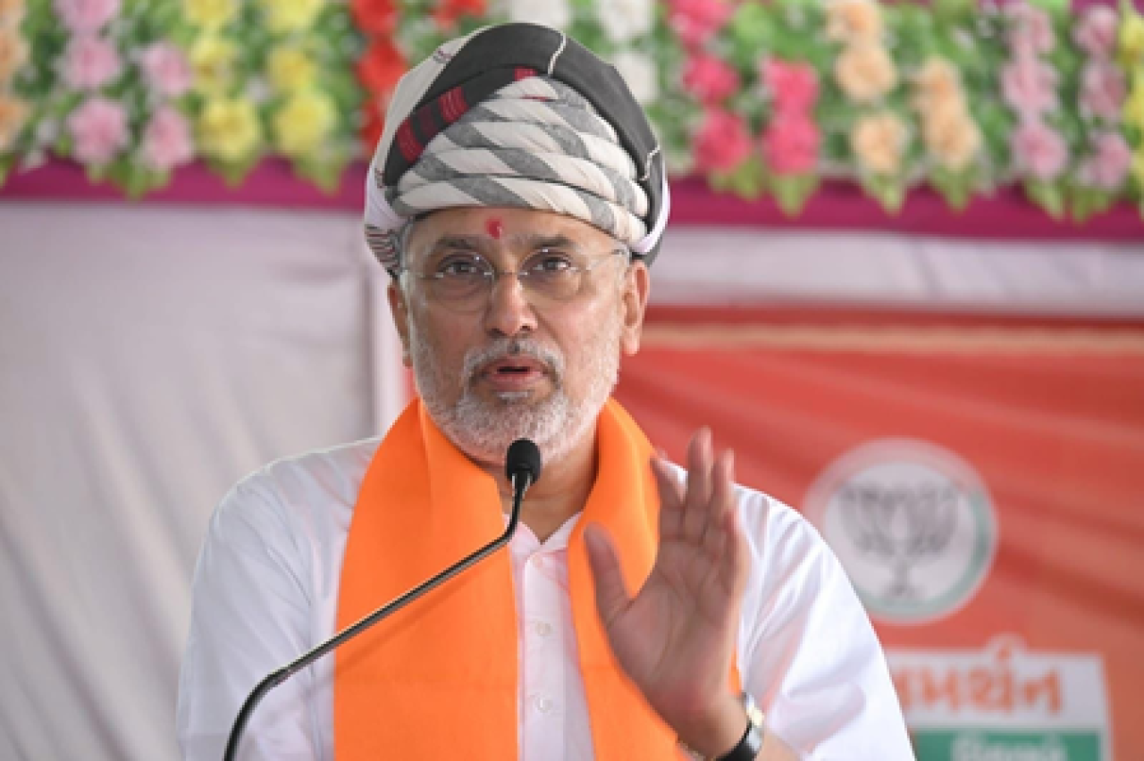 राहुल गांधीवर जगदीश विश्वकर्मांचा हल्ला, ग्रामीण गरीबीची समज नाही