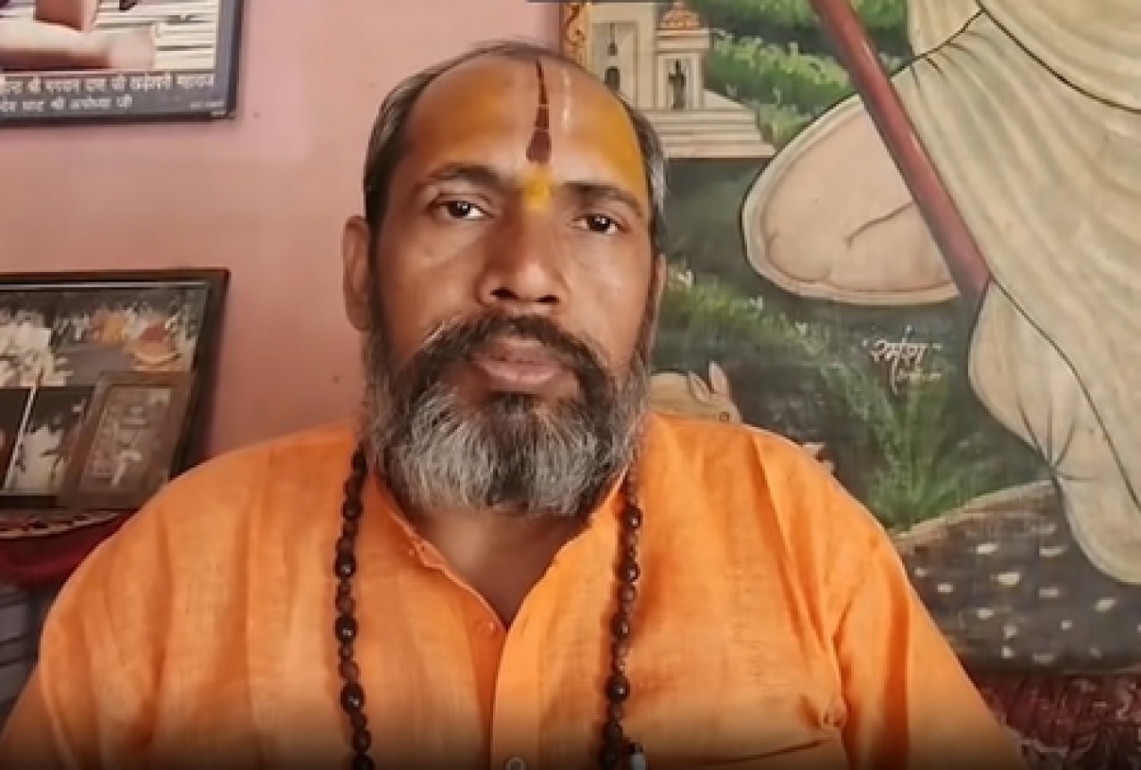 हरिद्वारमध्ये अर्धकुंभासाठी मीट बंदीवर संतांचा समर्थन