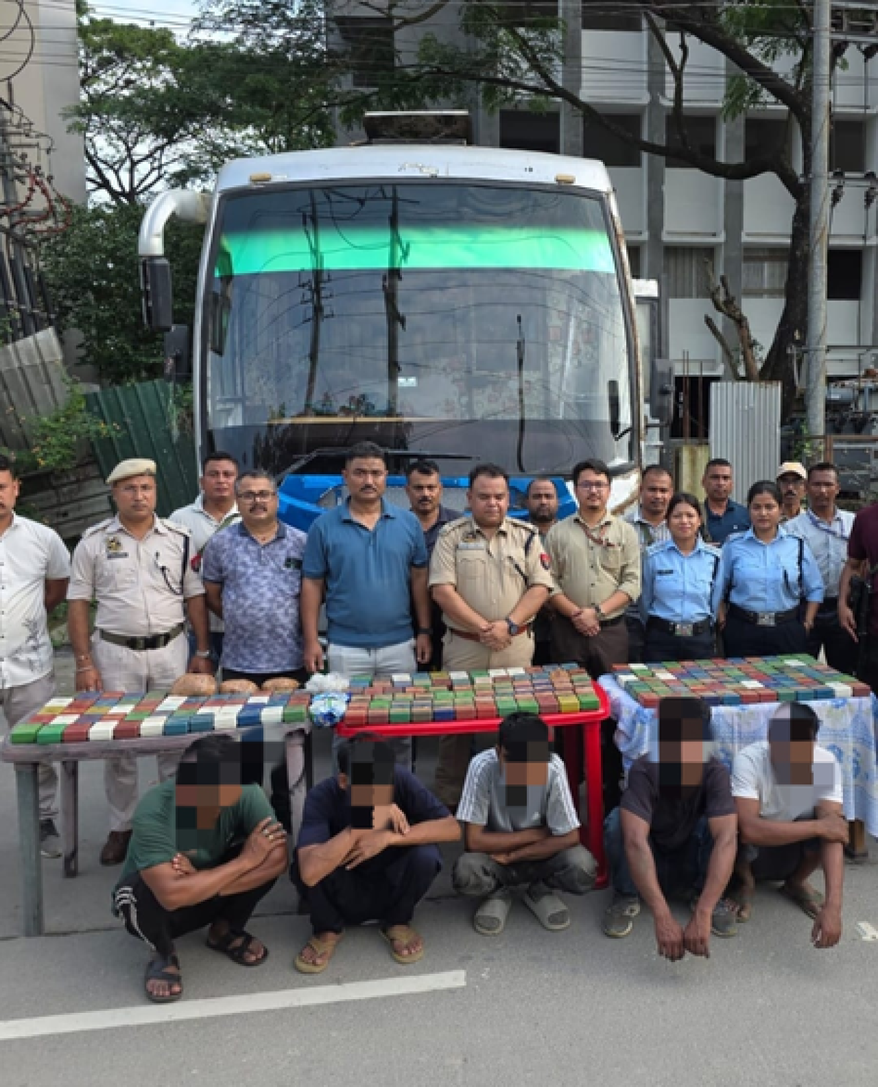 असममध्ये 21.36 कोटी रुपयांच्या ड्रग्सची जप्ती, पाच जणांना अटक