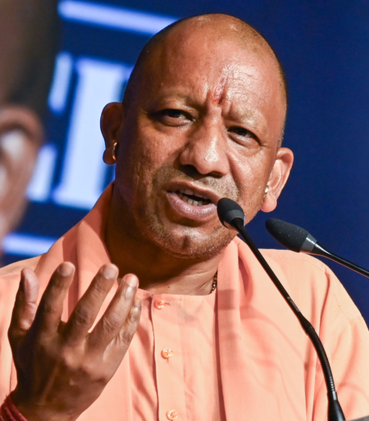 उत्तर प्रदेशात मंत्र्यांचा विभाग वितरण, योगी सरकारने दिली जबाबदारी