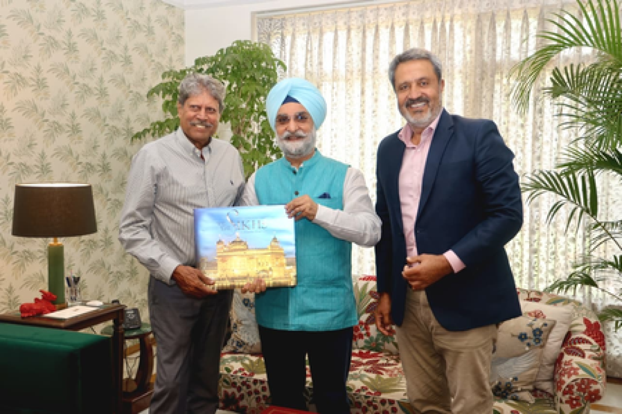 कपिल देव आणि अमनदीप जोहल यांची उपराज्यपालांशी गोल्फच्या भूमिकेवर चर्चा