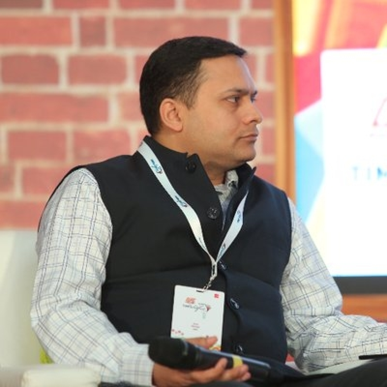कर्नाटकमध्ये हिजाबसाठी पुन्हा दरवाजे उघडले: अमित मालवीय